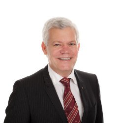 Dr. Georg Wolf